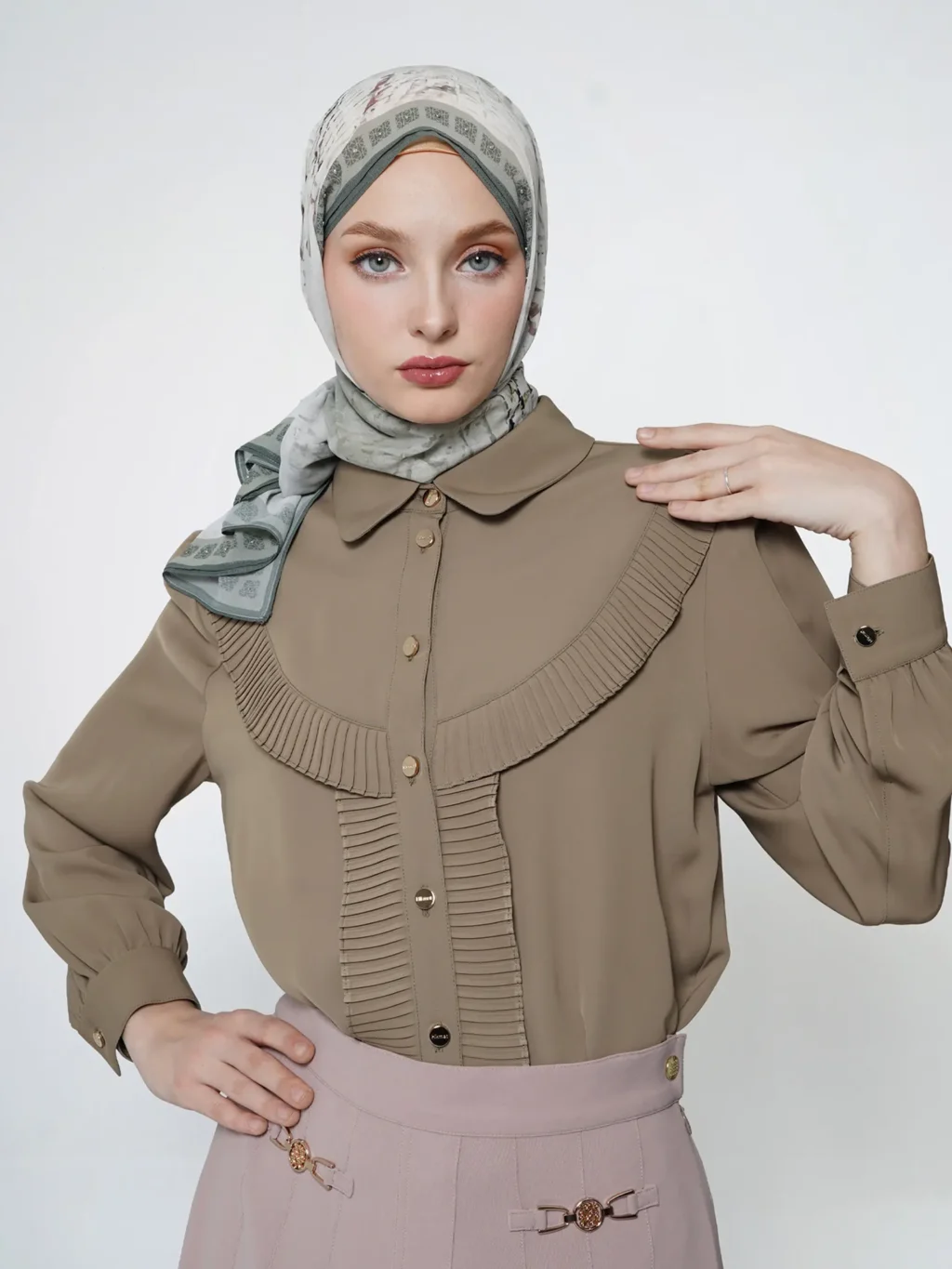 Veloura Pleat Blouse