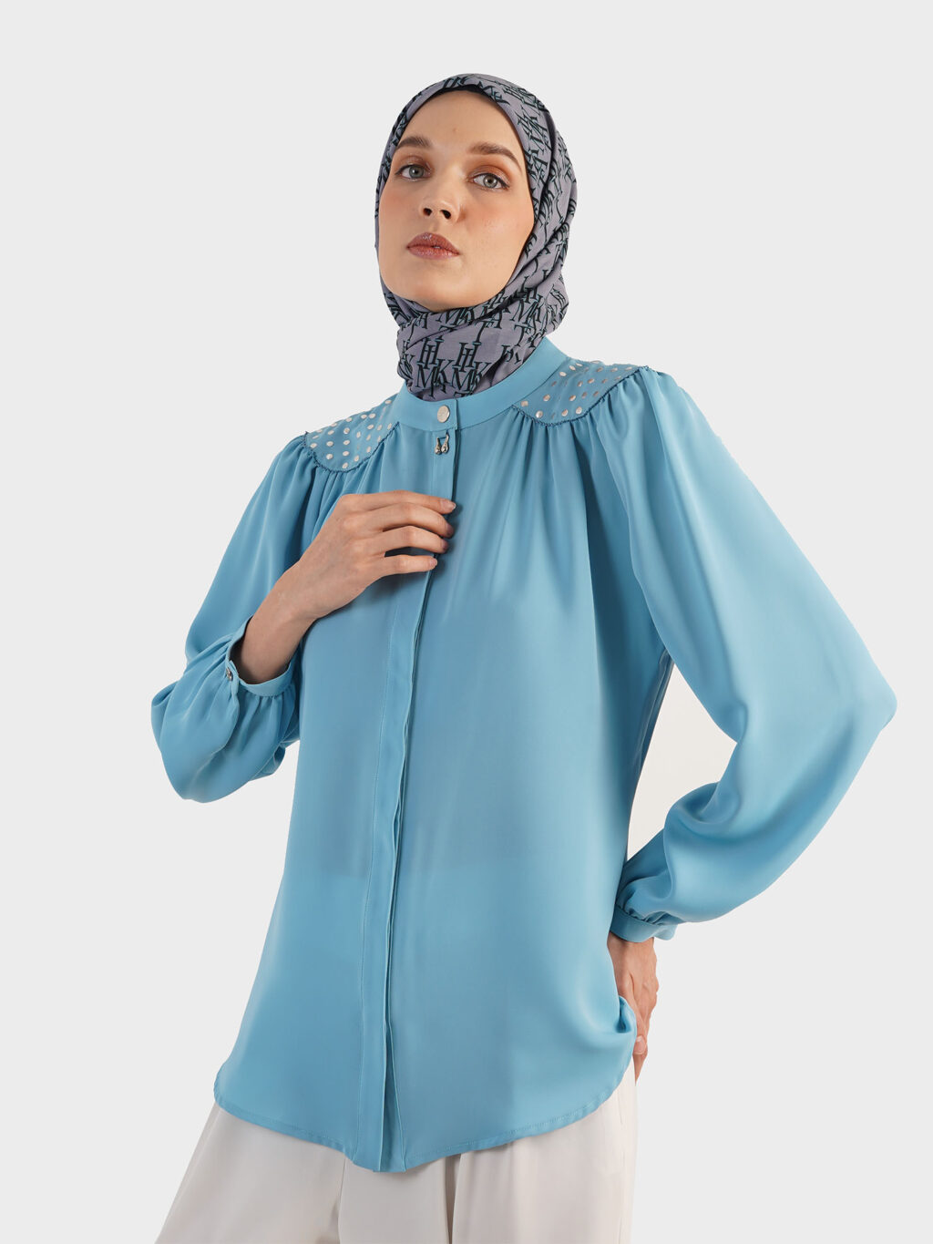 Auric Grace Blouse - Blue, S