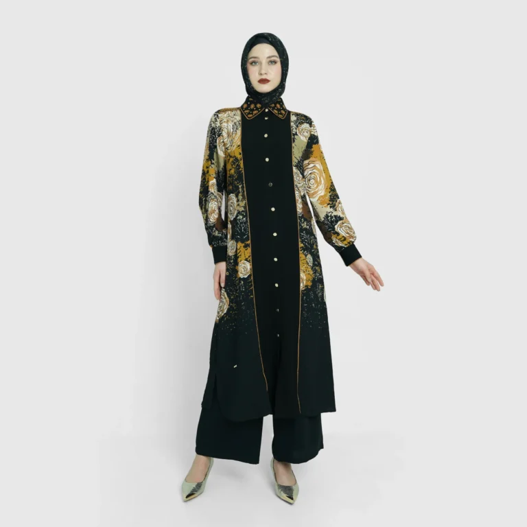 Selvarose Tunic - Black