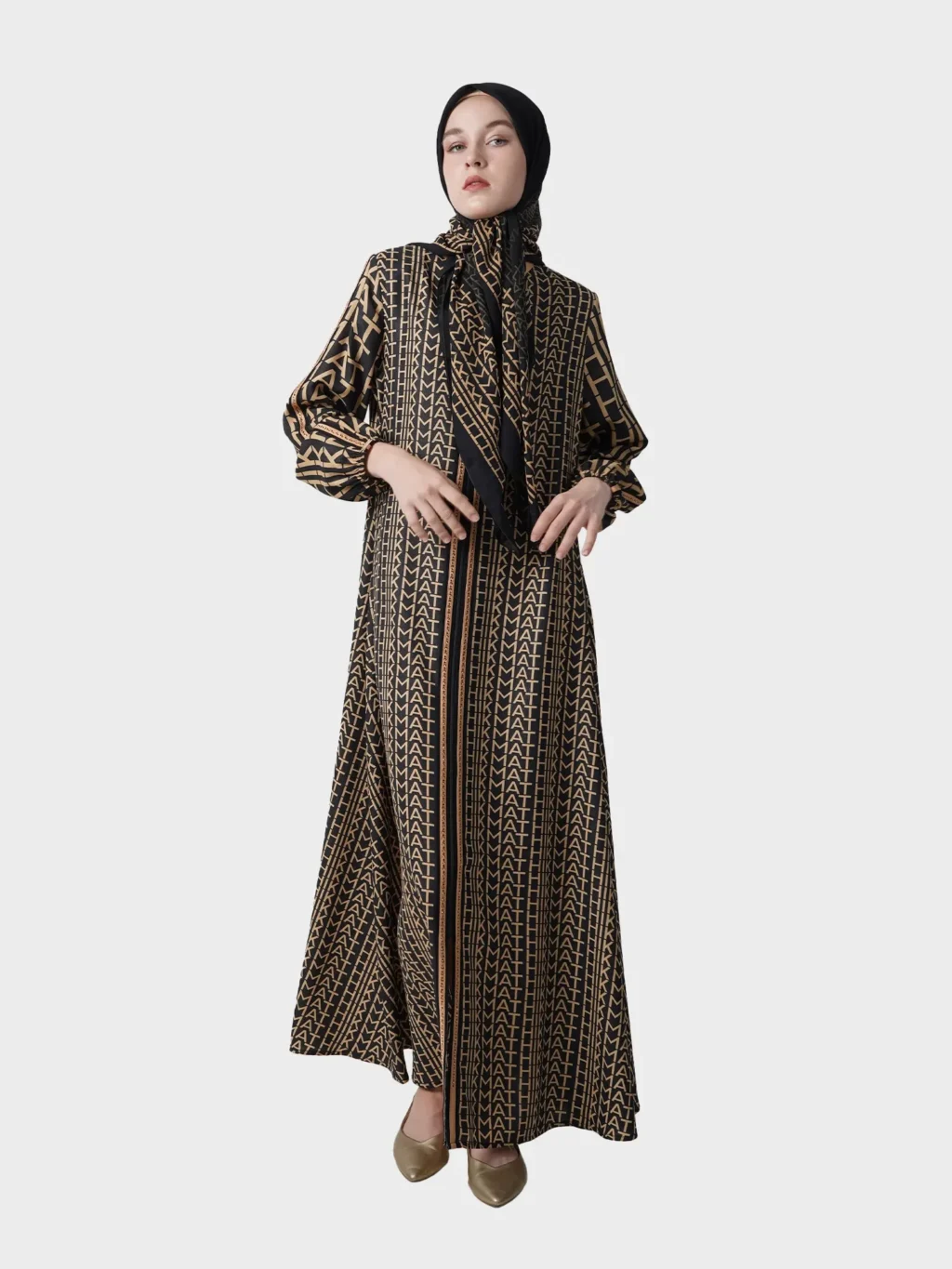 Letter Luxe Abaya