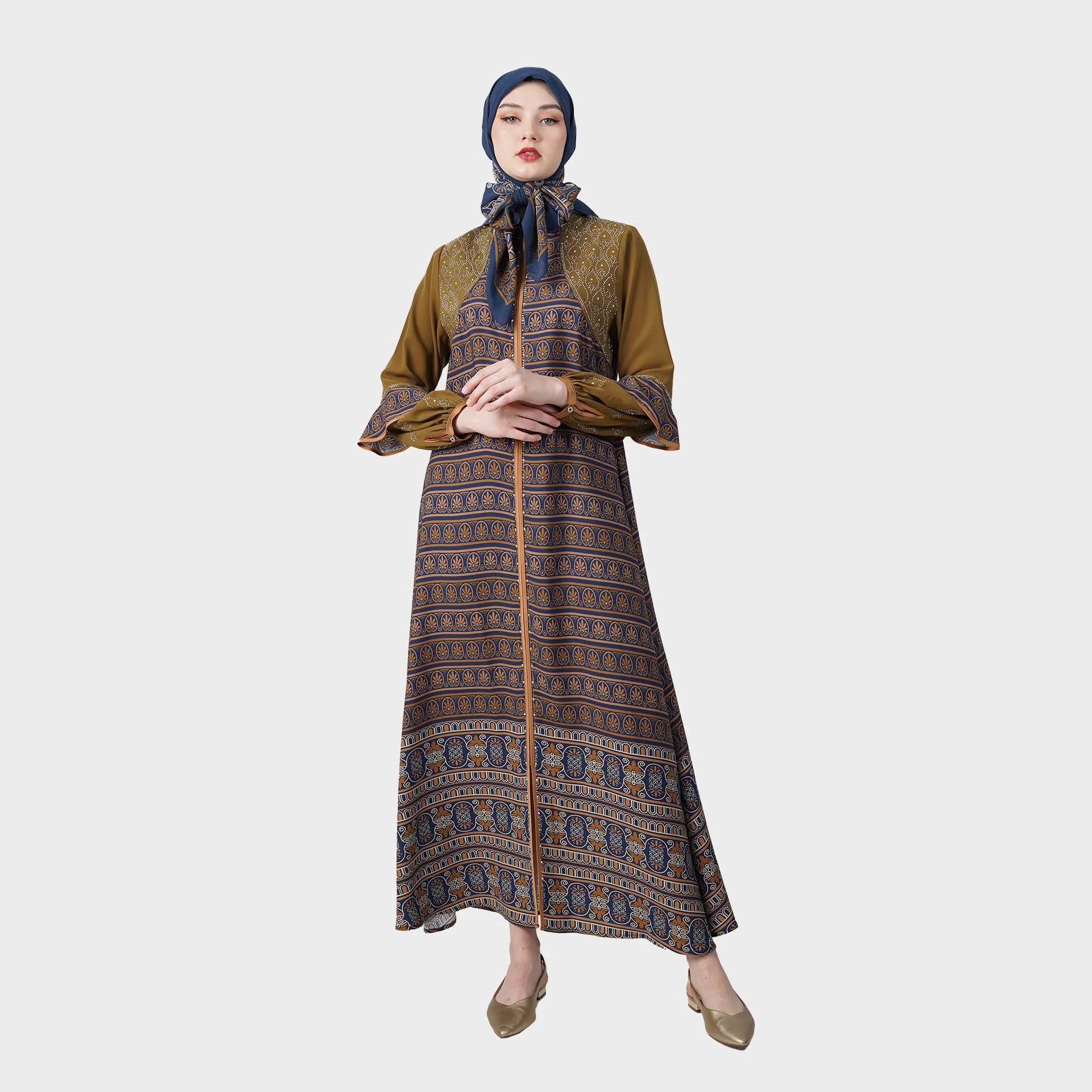 Ethna Khatt Abaya