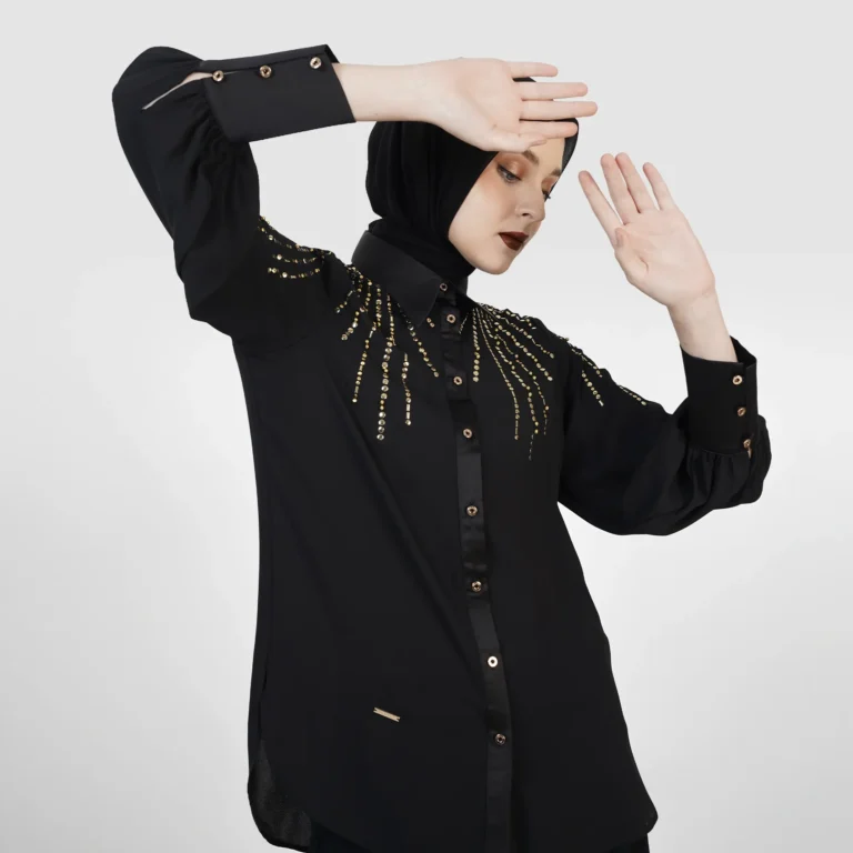 Lucent Grace Blouse - Black