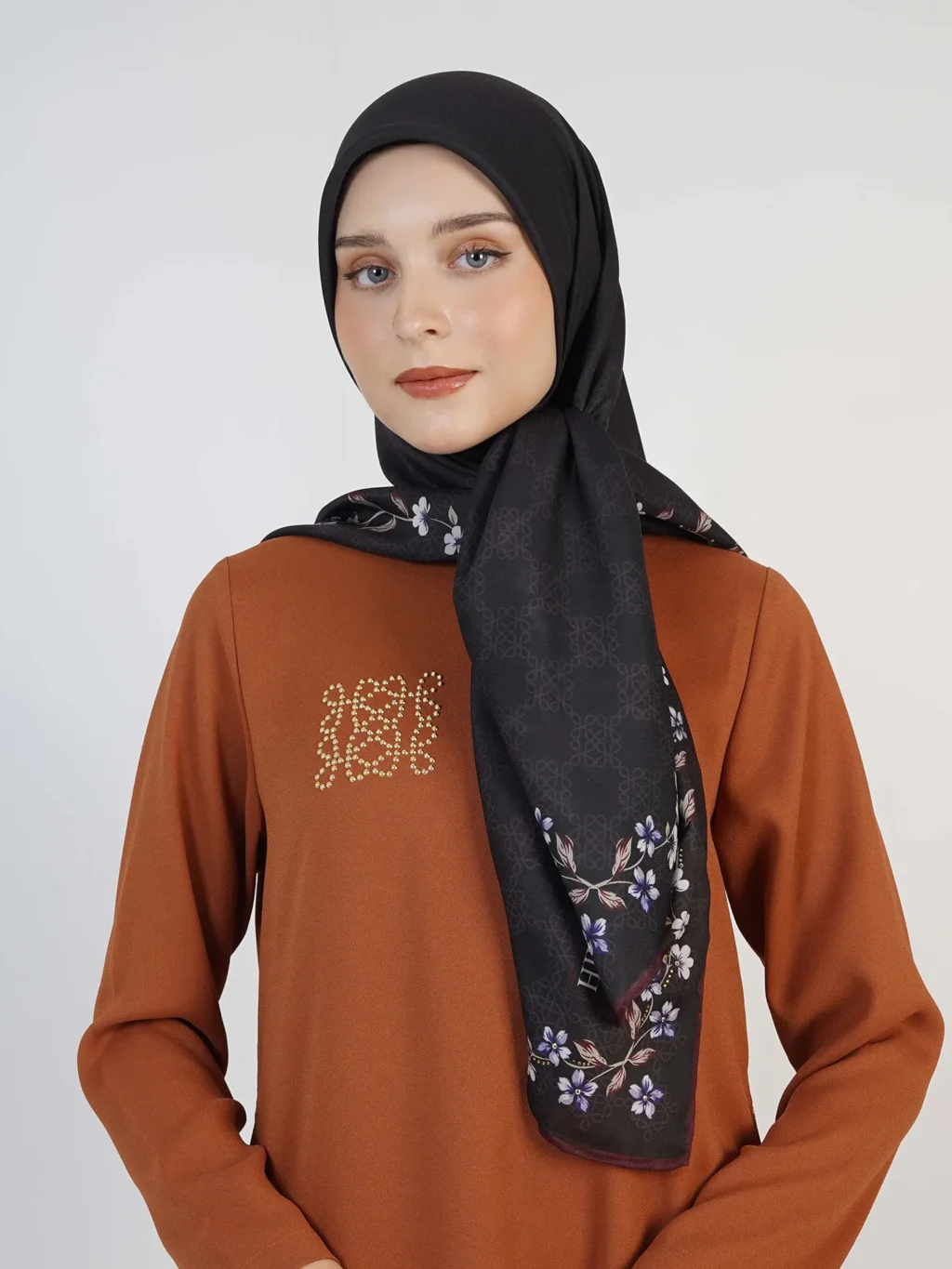 Bloom Embrace Headscarf