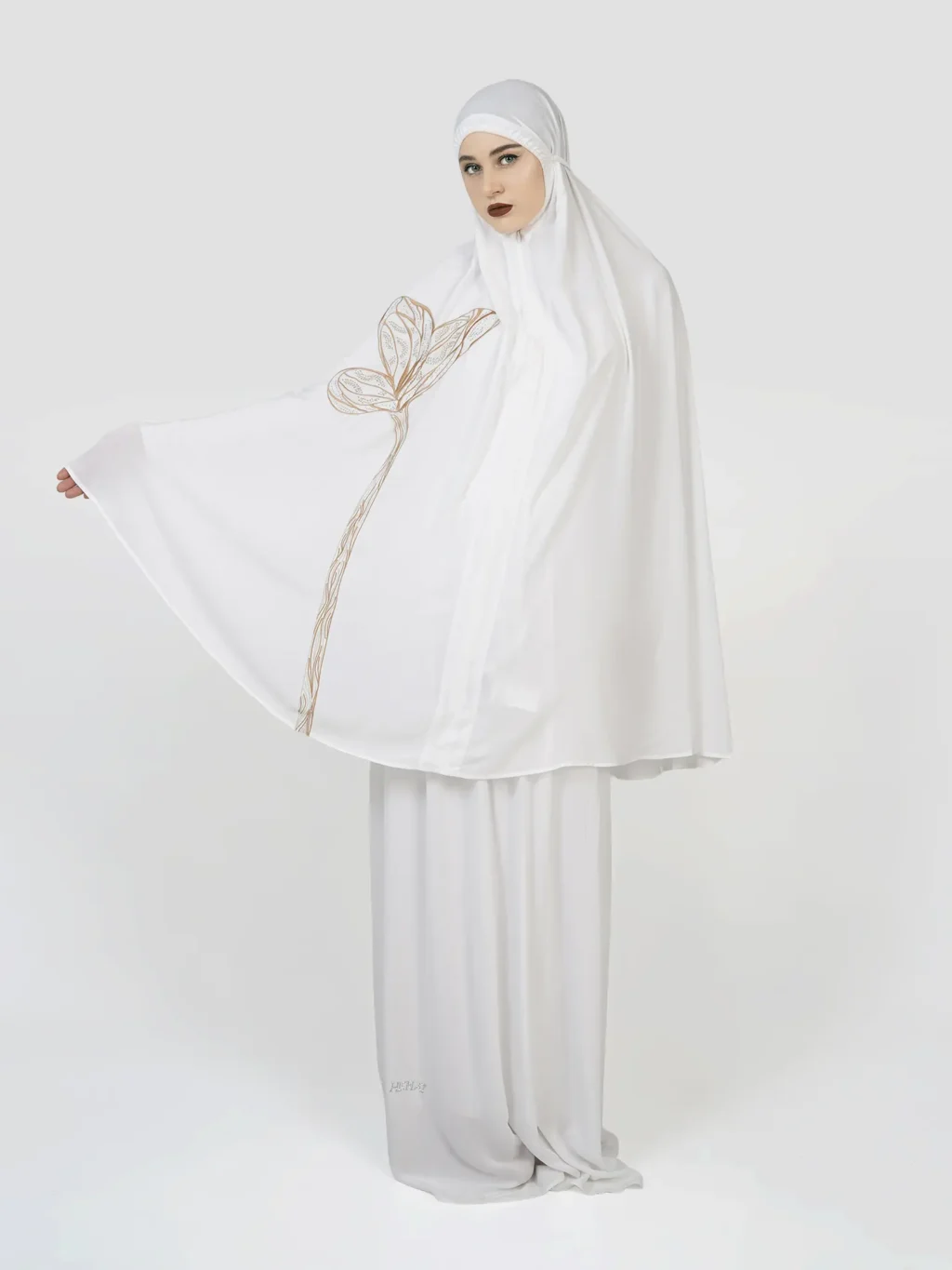 Triyat Serenity Mukena