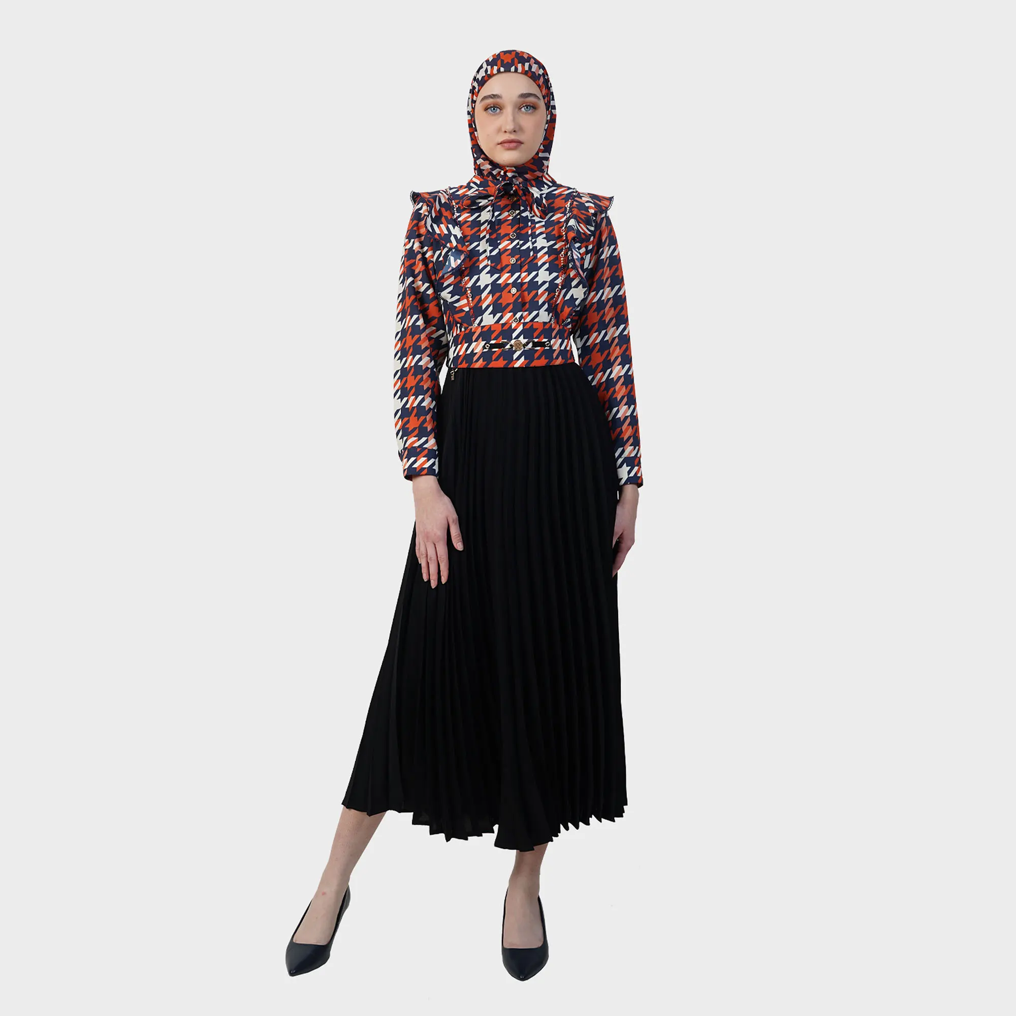 Swift Ruffle Abaya