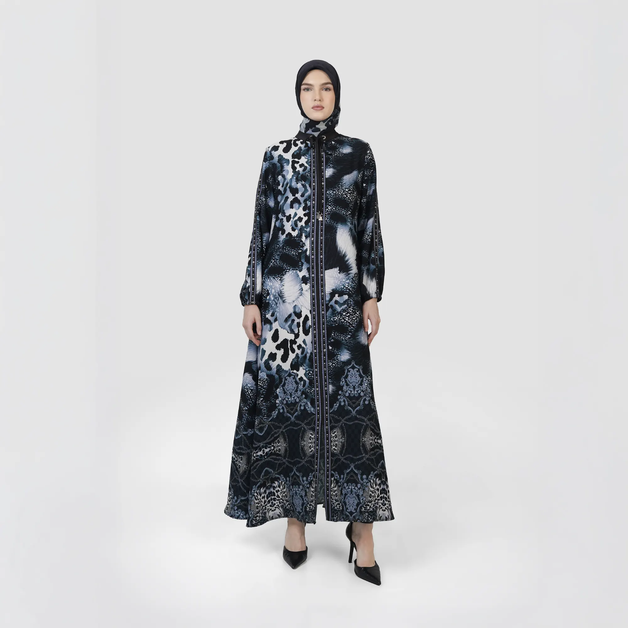 Plumi Royale Abaya